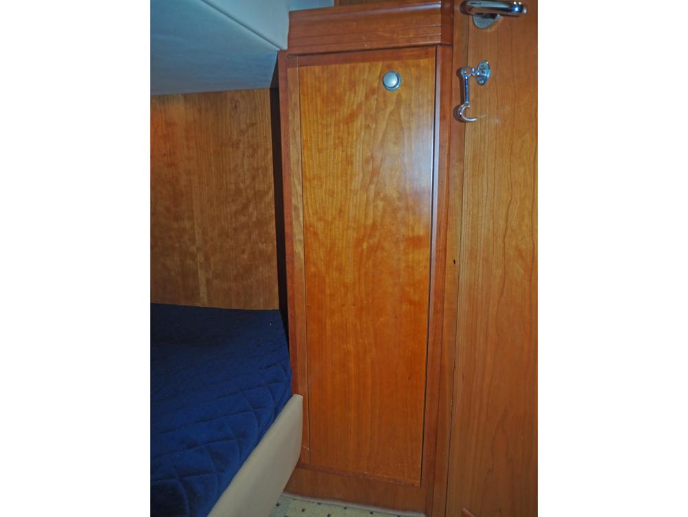 Cabin en avant, H&eacute;bergements